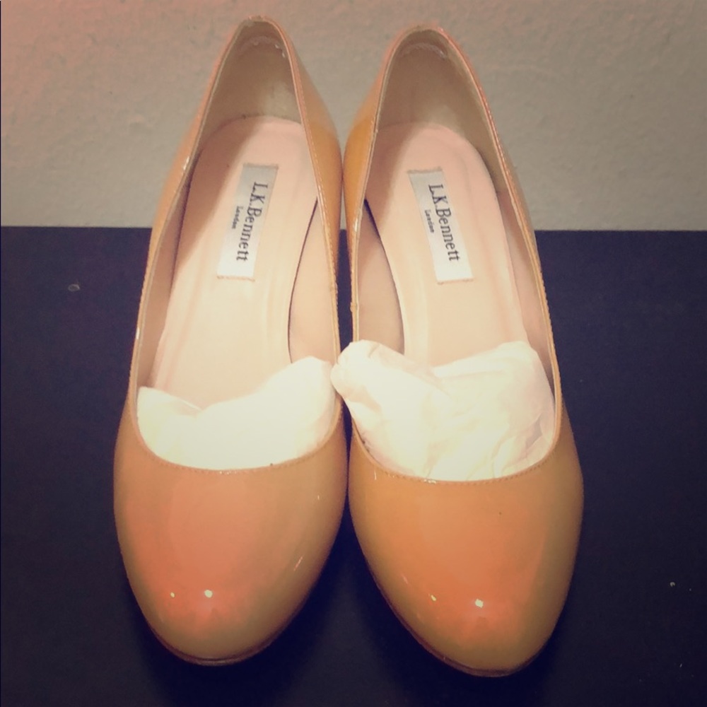 L.K. Bennett patent nude wedge